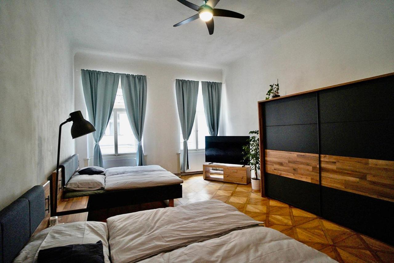 Truhlarska 4 Apartment Prague Exterior photo